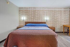 Devils Lake Inn By OYO Near Devils Lake Regional Airport