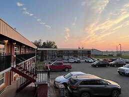 Devils Lake Inn By OYO Near Devils Lake Regional Airport