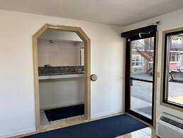 Devils Lake Inn By OYO Near Devils Lake Regional Airport