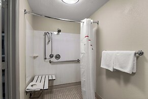 Red Roof Inn Enfield