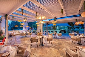 Rixos Downtown Antalya All Inclusive - The Land of Legends Access