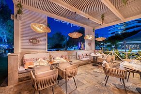 Rixos Downtown Antalya All Inclusive - The Land of Legends Access