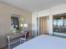 Rixos Downtown Antalya All Inclusive - The Land of Legends Access