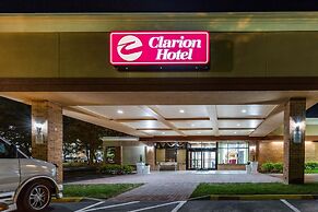 Clarion Hotel Williamsburg I-64