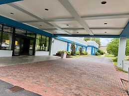 Days Hotel by Wyndham Williamsburg I-64