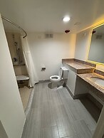 Days Hotel by Wyndham Williamsburg I-64