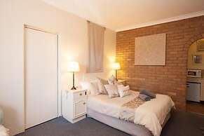 Albury Classic Motor Inn