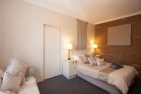 Albury Classic Motor Inn