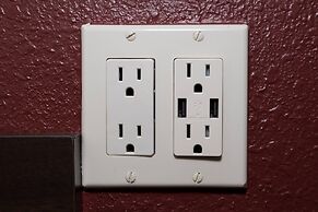 Red Roof Inn Dayton - Fairborn/ Nutter Center