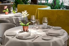 The Westin Madrid Cuzco