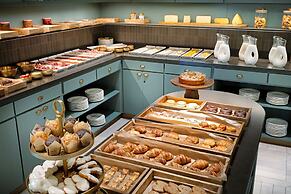 The Westin Madrid Cuzco