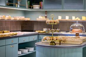 The Westin Madrid Cuzco