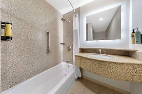 Best Western Plus Ontario Airport & Convention Center