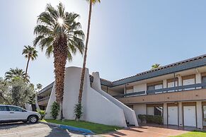 Travelodge by Wyndham Palm Springs