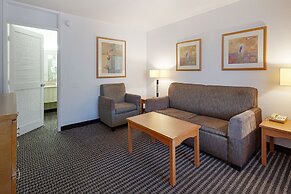 Travelodge by Wyndham Palm Springs