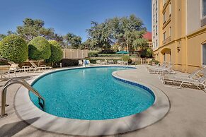 La Quinta Inn & Suites by Wyndham Dallas North Central