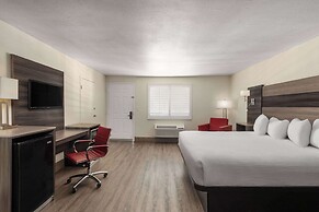 Ramada by Wyndham Kingman