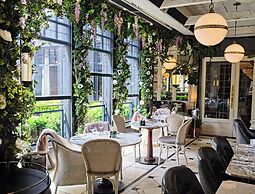The Westbury Hotel