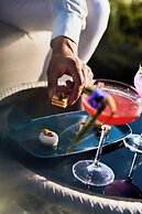 De Bonart Naples, Curio Collection by Hilton