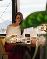 De Bonart Naples, Curio Collection by Hilton