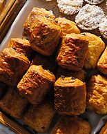 De Bonart Naples, Curio Collection by Hilton