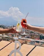 De Bonart Naples, Curio Collection by Hilton