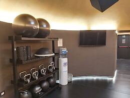 De Bonart Naples, Curio Collection by Hilton