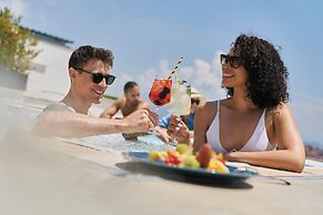 De Bonart Naples, Curio Collection by Hilton