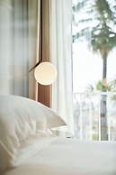 De Bonart Naples, Curio Collection by Hilton