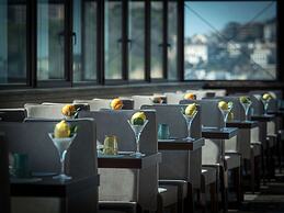 De Bonart Naples, Curio Collection by Hilton