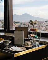 De Bonart Naples, Curio Collection by Hilton