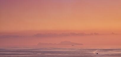 De Bonart Naples, Curio Collection by Hilton