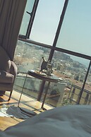 De Bonart Naples, Curio Collection by Hilton