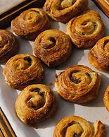 De Bonart Naples, Curio Collection by Hilton