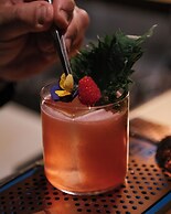 De Bonart Naples, Curio Collection by Hilton