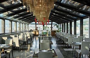 De Bonart Naples, Curio Collection by Hilton