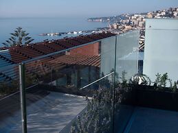 De Bonart Naples, Curio Collection by Hilton