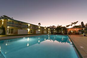 Golden Host Resort - Sarasota
