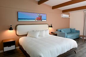 Golden Host Resort - Sarasota