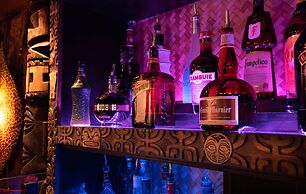 Golden Host Resort - Sarasota