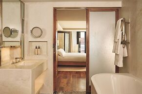 The Connaught, Maybourne