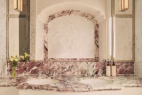 The Connaught, Maybourne