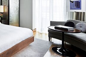 The Connaught, Maybourne