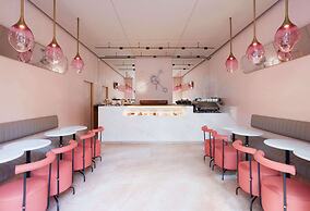 The Connaught, Maybourne