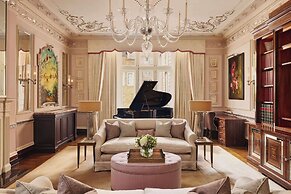 The Connaught, Maybourne