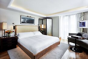 The Connaught, Maybourne