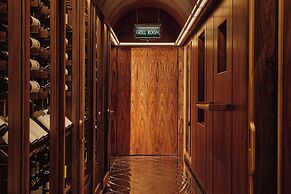 The Connaught, Maybourne