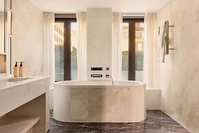 The Connaught, Maybourne