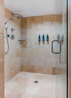 Hilton Aruba Caribbean Resort and Casino