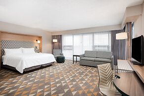 Holiday Inn Toronto Airport East by IHG
